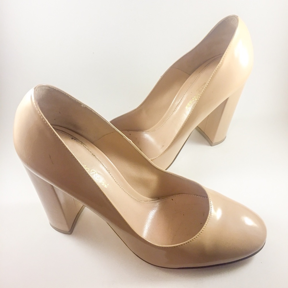 Nude Gianvito Rossi pumps
